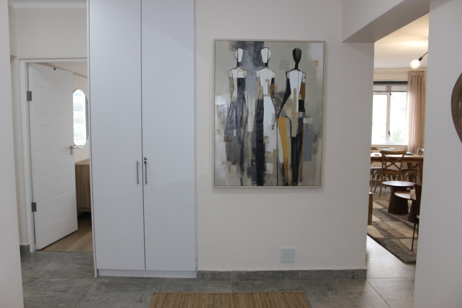To Let 2 Bedroom Property for Rent in Sea Point Western Cape